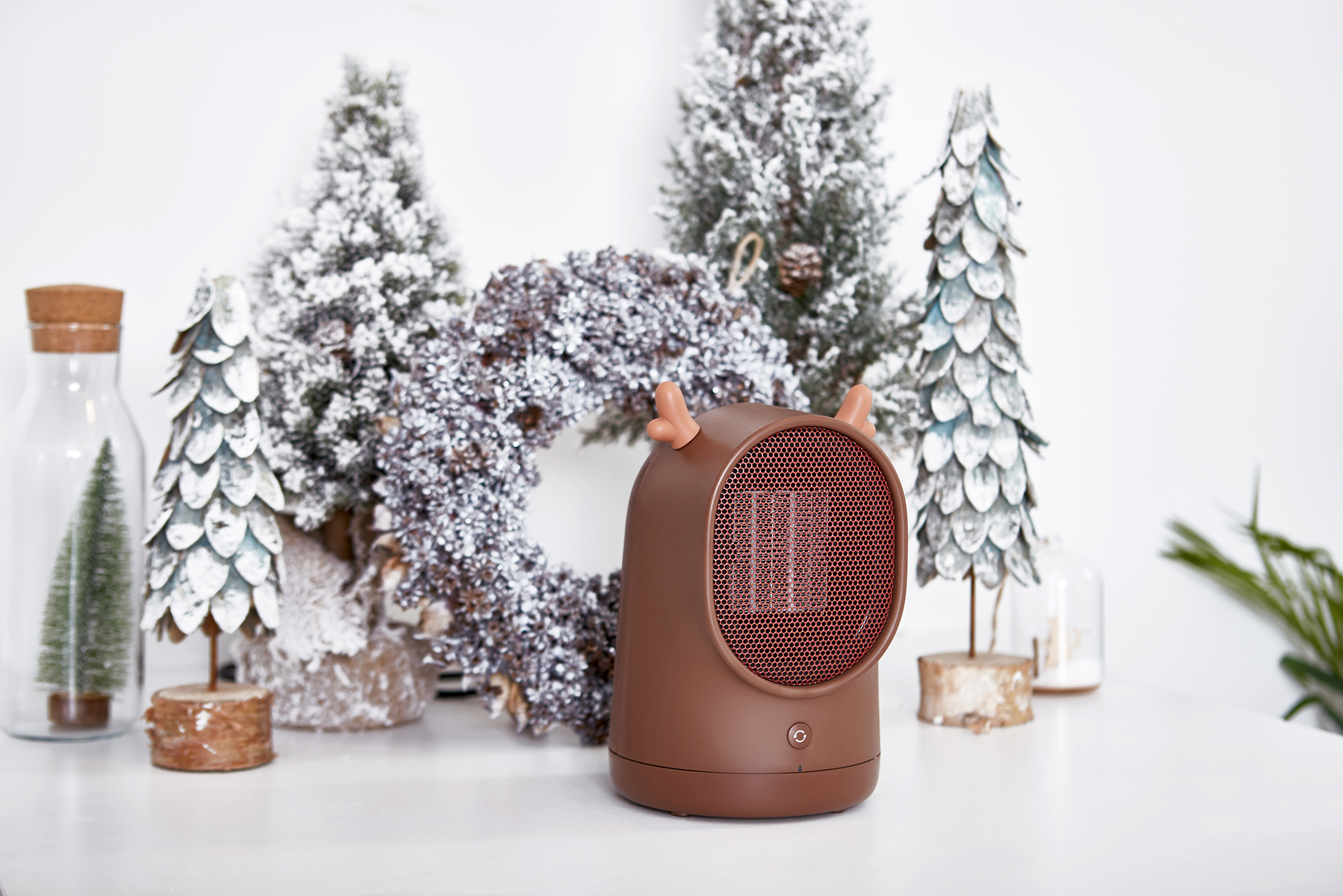 Object orientation，Air heater，stupid，lovely，winter，warm oneself，