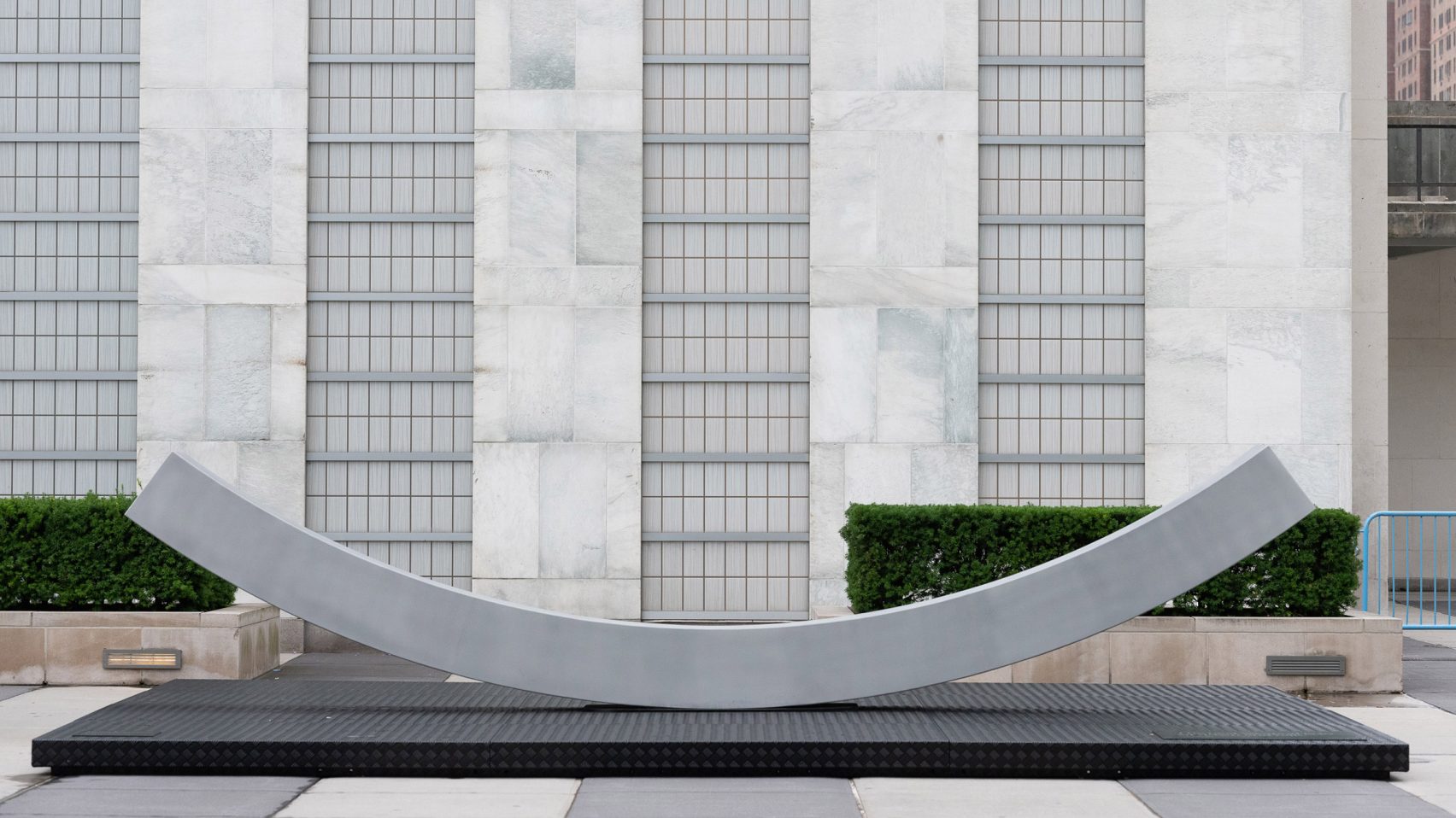 Sculpture，bench，Urban furniture，