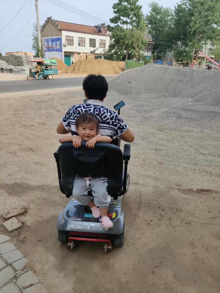 Scooter，Electric，vehicle，