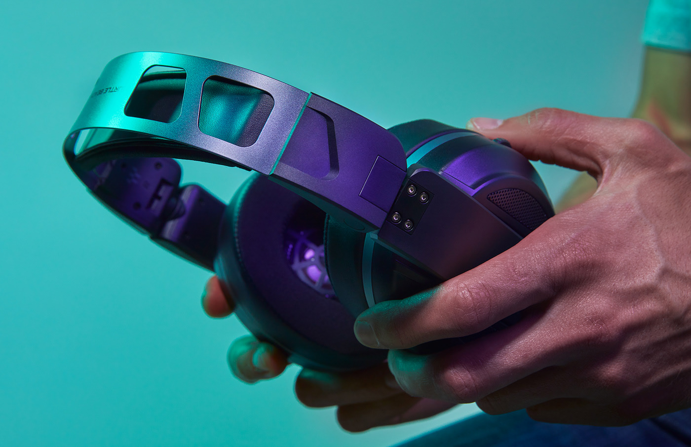 Wireless headset，Custom audio，High comfort，Game headset，