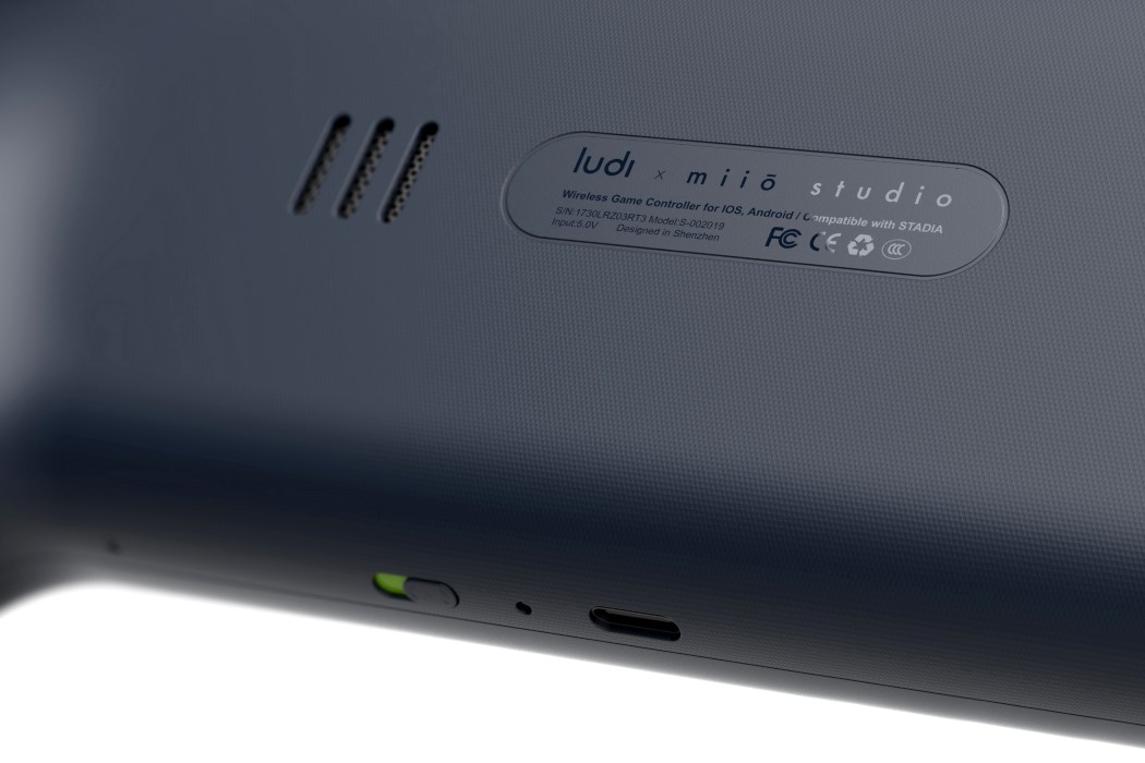 Game handle，handheld controller ，Cross platform，