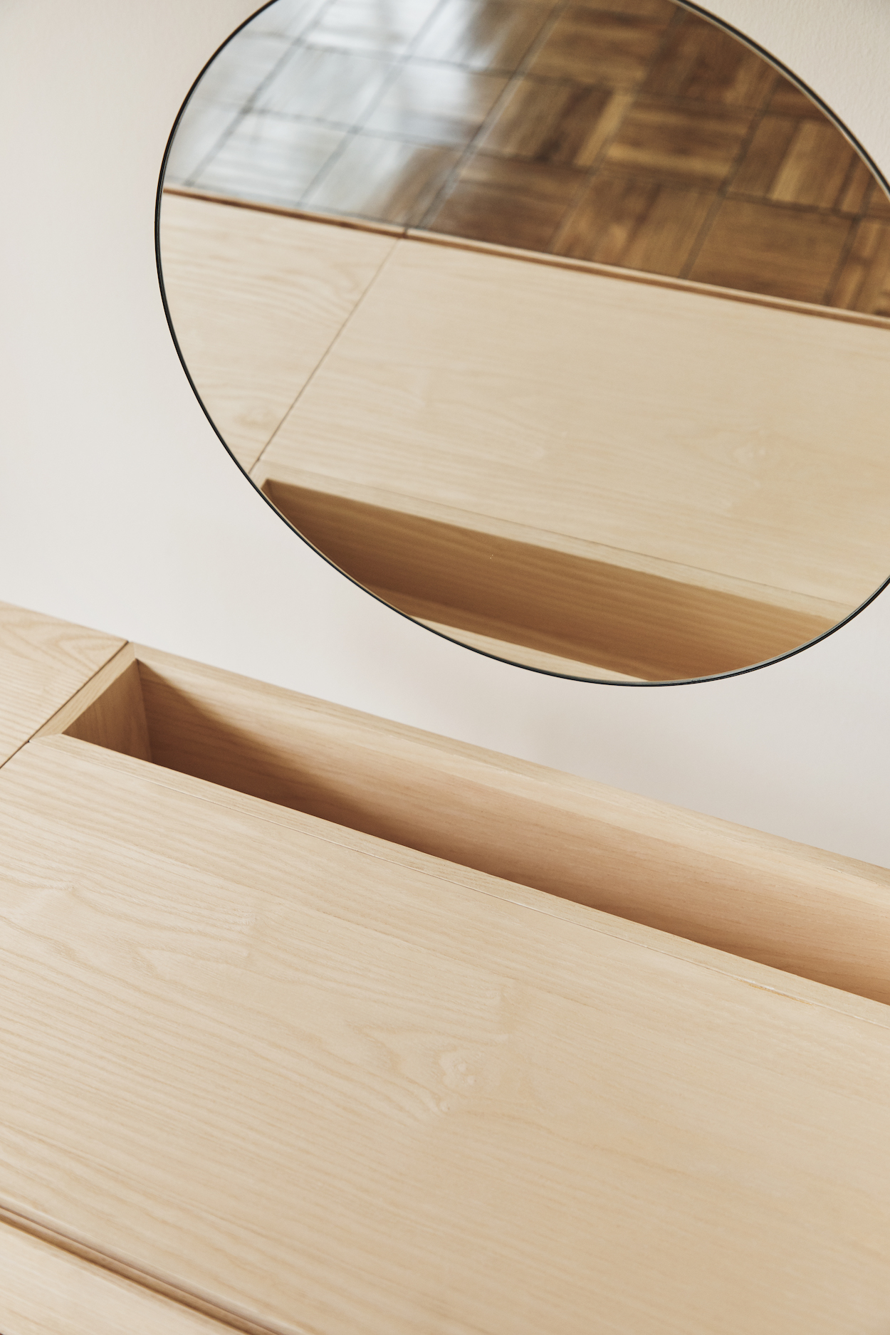 Northern Europe，dresser，Simplicity，Log，