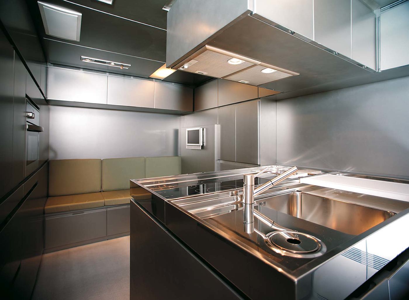 conceptual design，Yacht Design ，118 Wally Power，