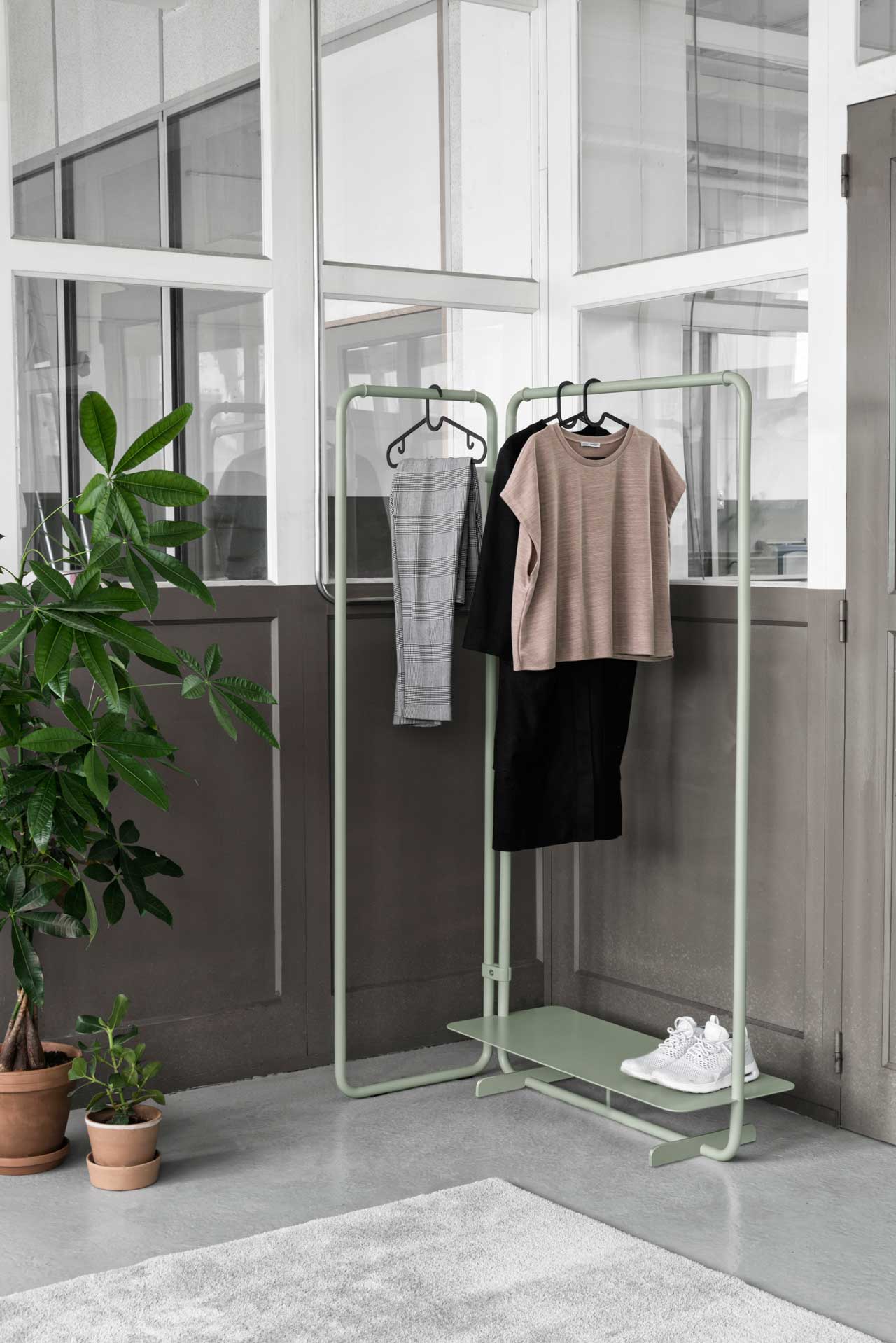 Simple design，Design，coat hanger，
