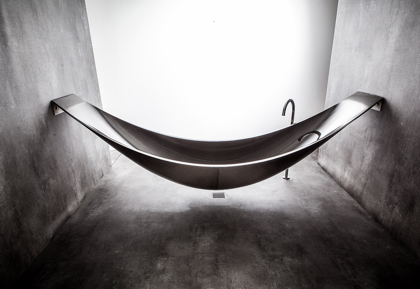 vessel，Hammock，Shower Room，bathtub，