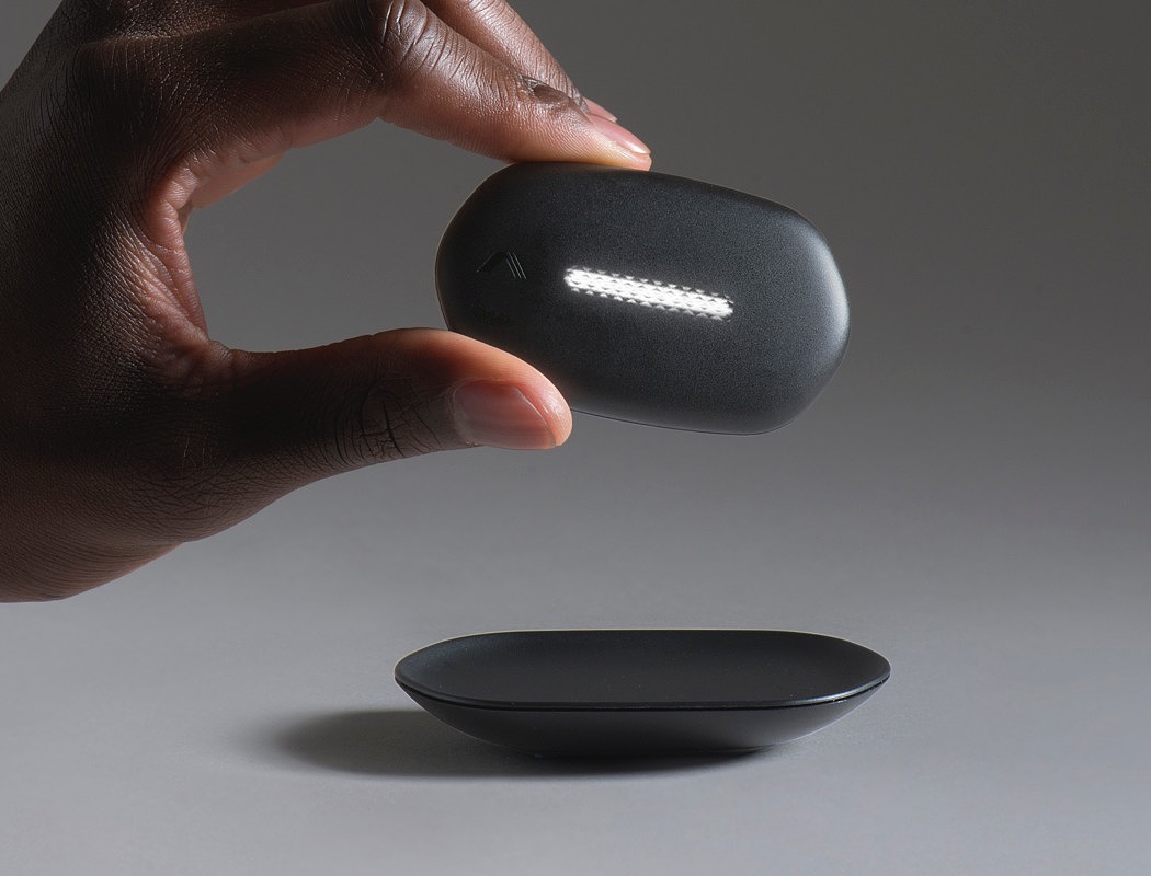 Pebble shaped intelligent pod，