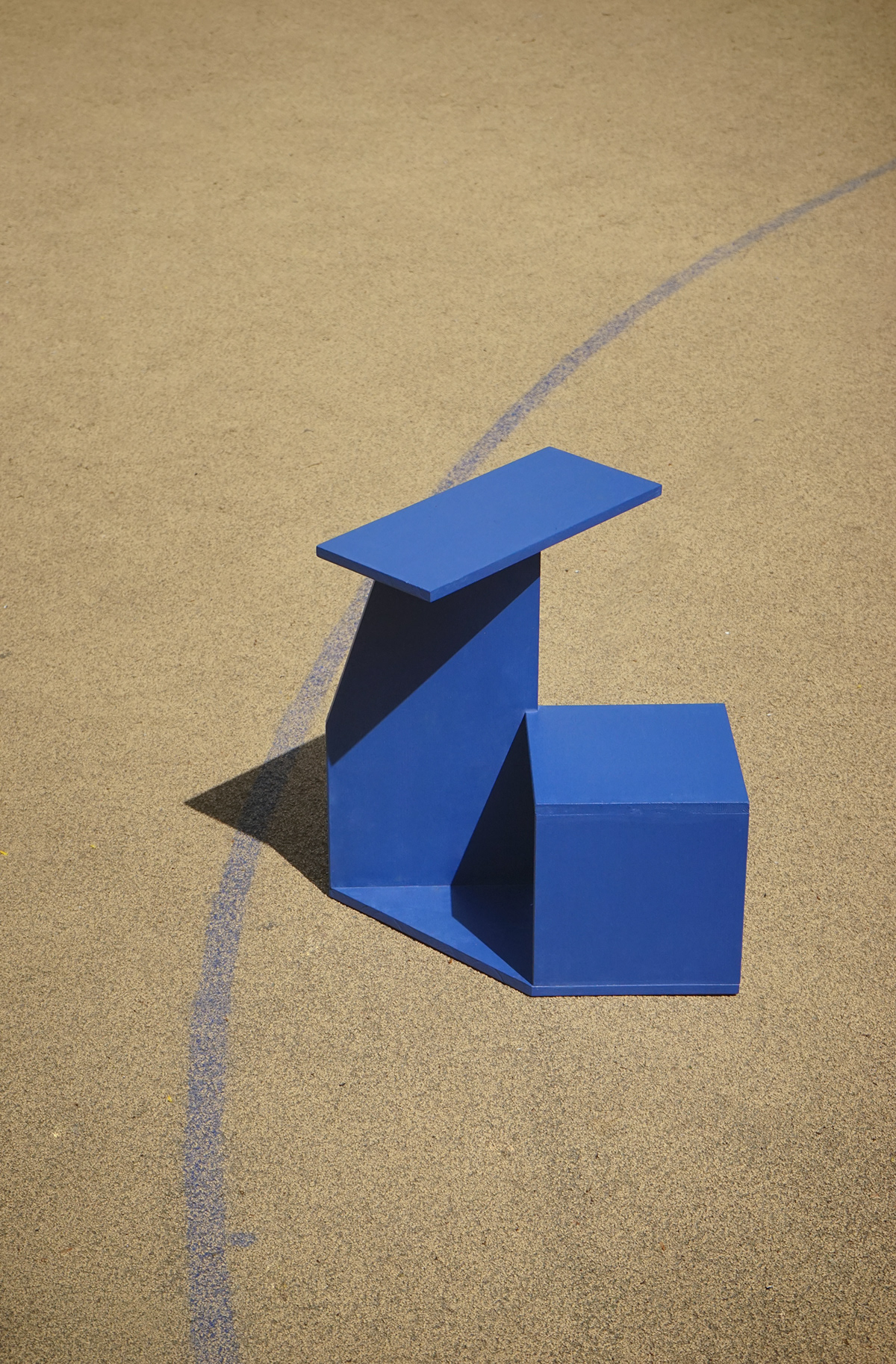 Bistro，Outdoor seat，table，geometry，