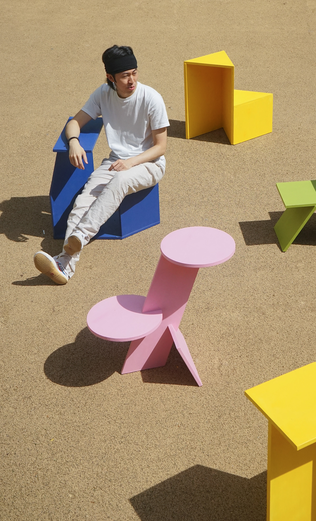 Bistro，Outdoor seat，table，geometry，