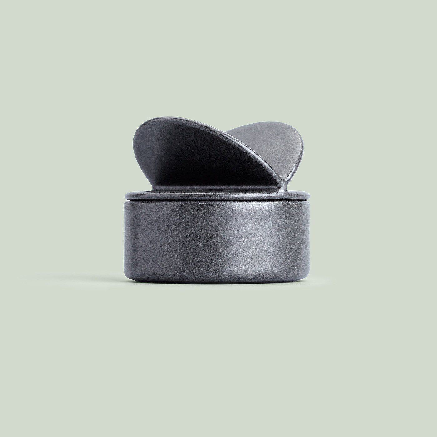 Peculiar shape，Ceramic container，Ornaments，