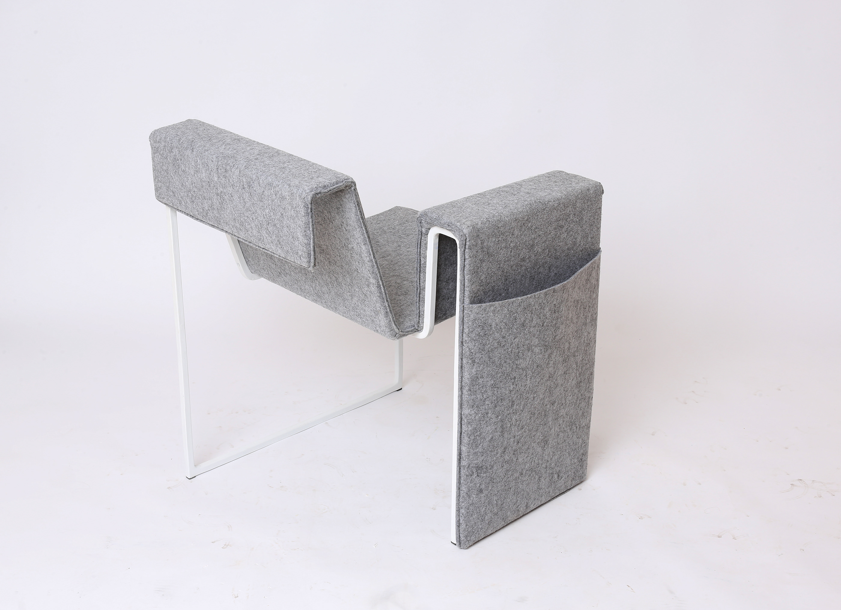 Metal，grey，Seat design，