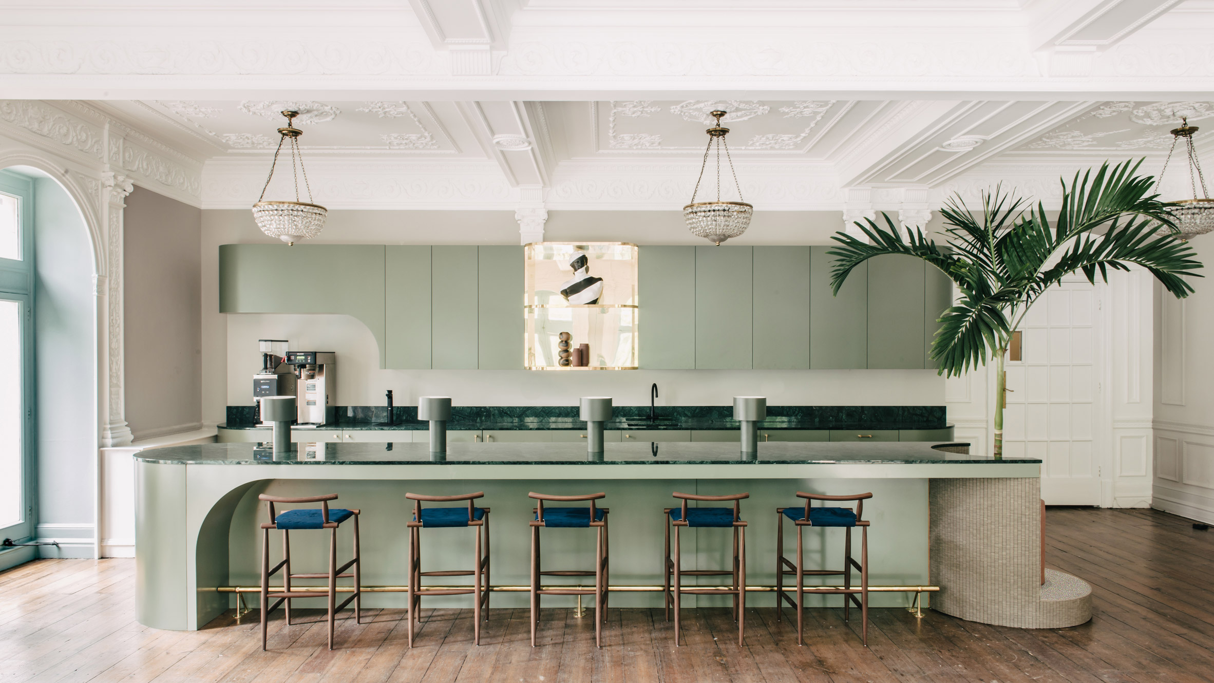 Sella Concept，London，space，grown-up，