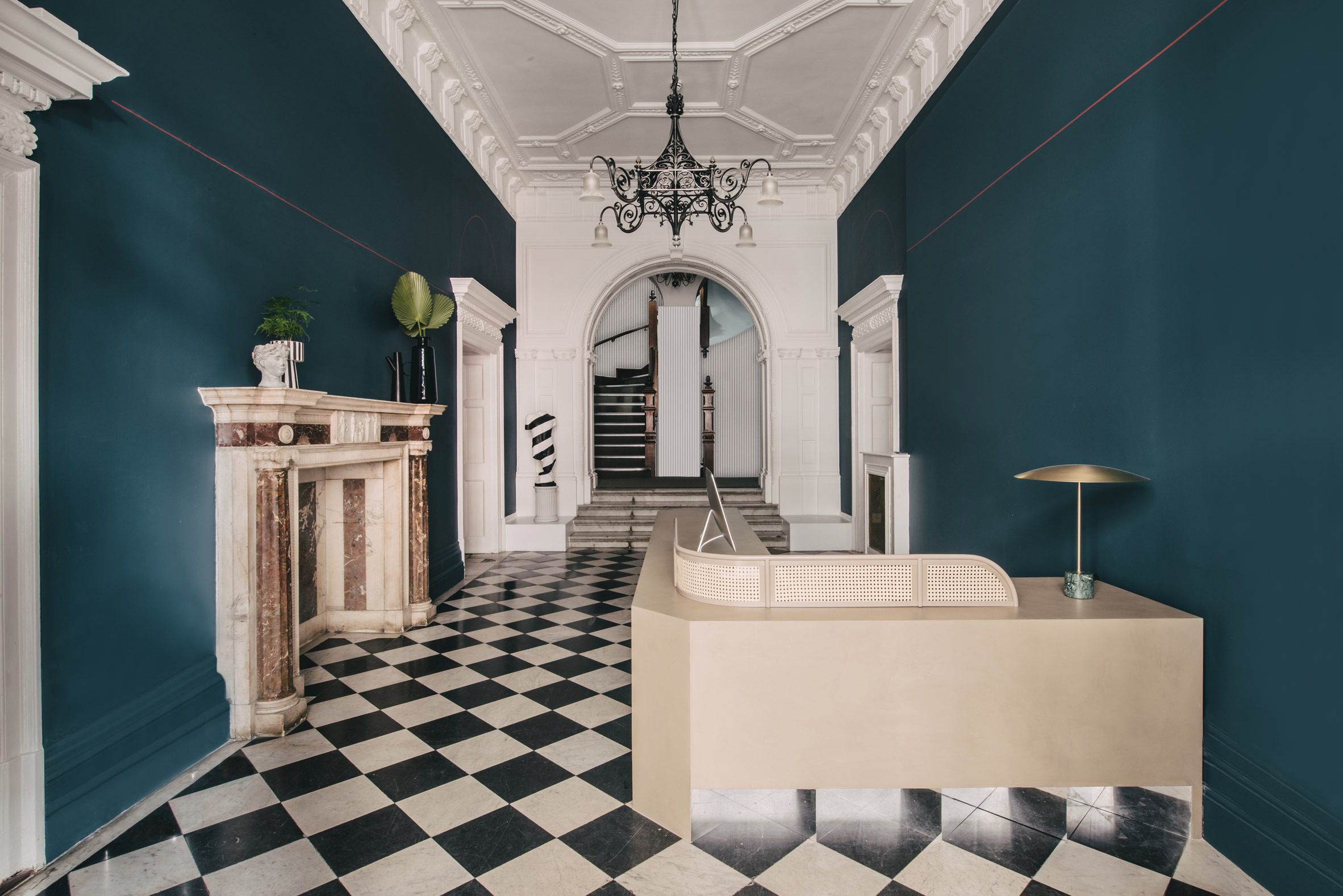 Sella Concept，London，space，grown-up，