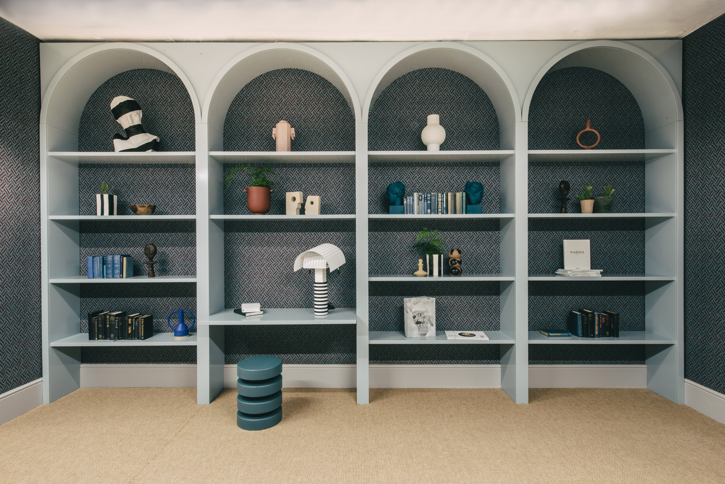 Sella Concept，London，space，grown-up，