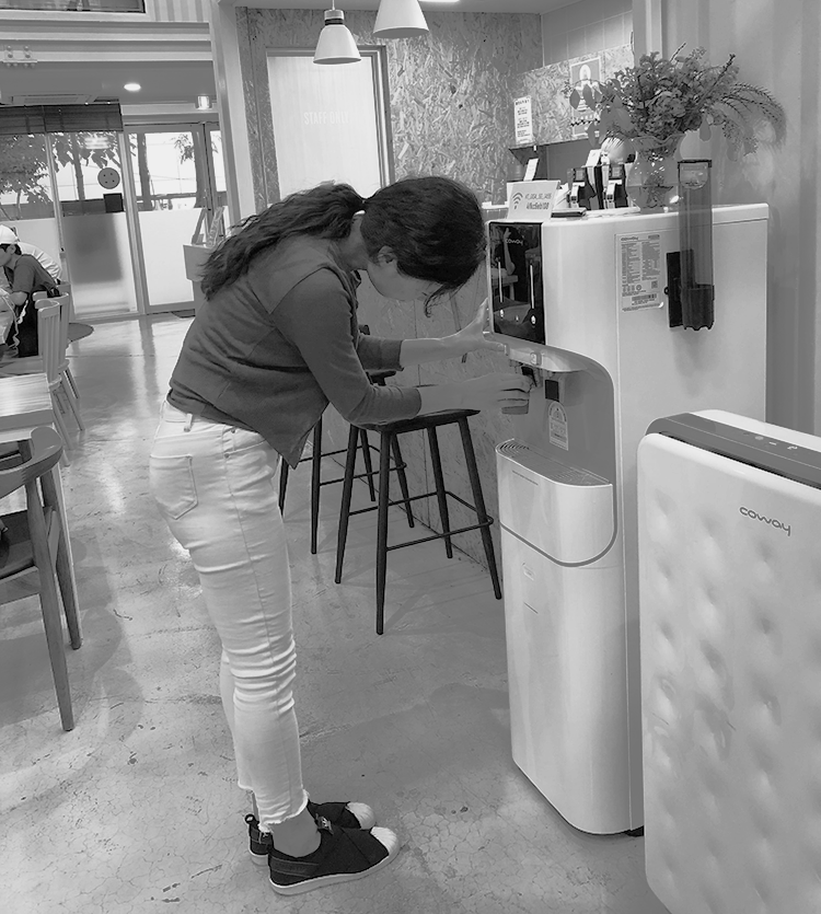 comfortable，User experience，Water dispenser，