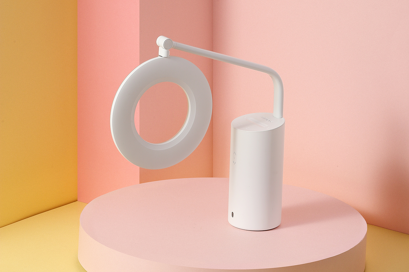 pictures，Eye protection desk lamp，