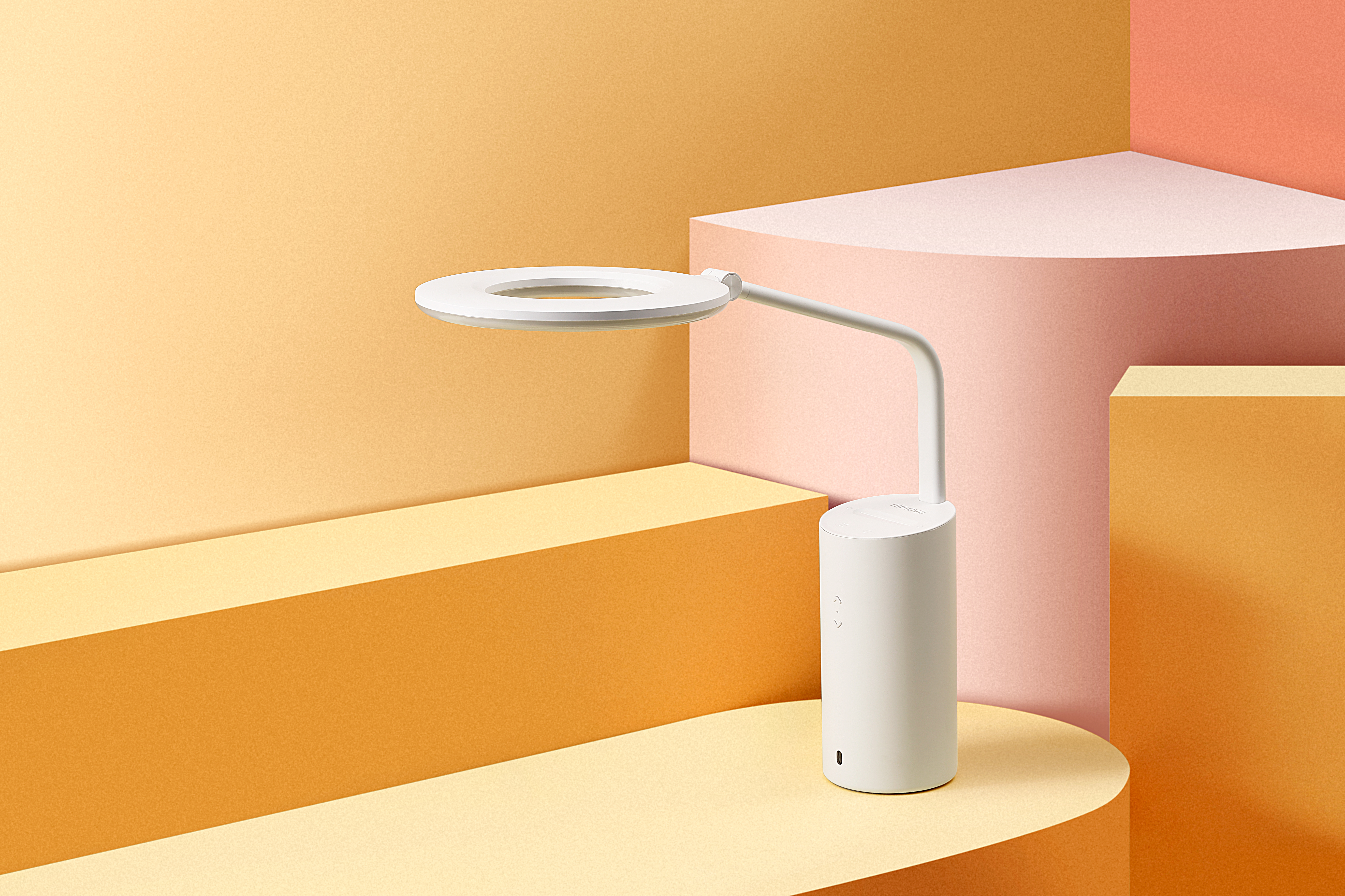 pictures，Eye protection desk lamp，