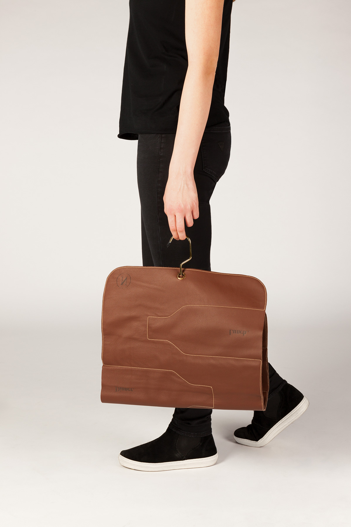 Suitable Wine，packing design，cortex，Wine，