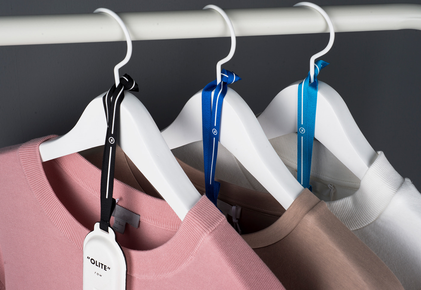 olive，essential oil，perfume bag，