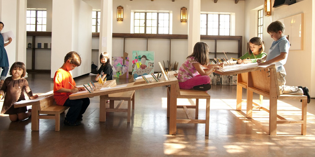 children，Parenting，Table，