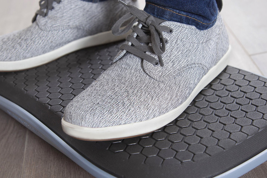 Pedal，relax，indoor，motion，