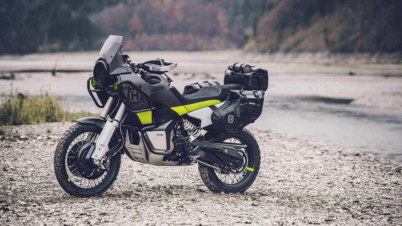 Husqvarna Norden 901，cross-country，motorcycle，
