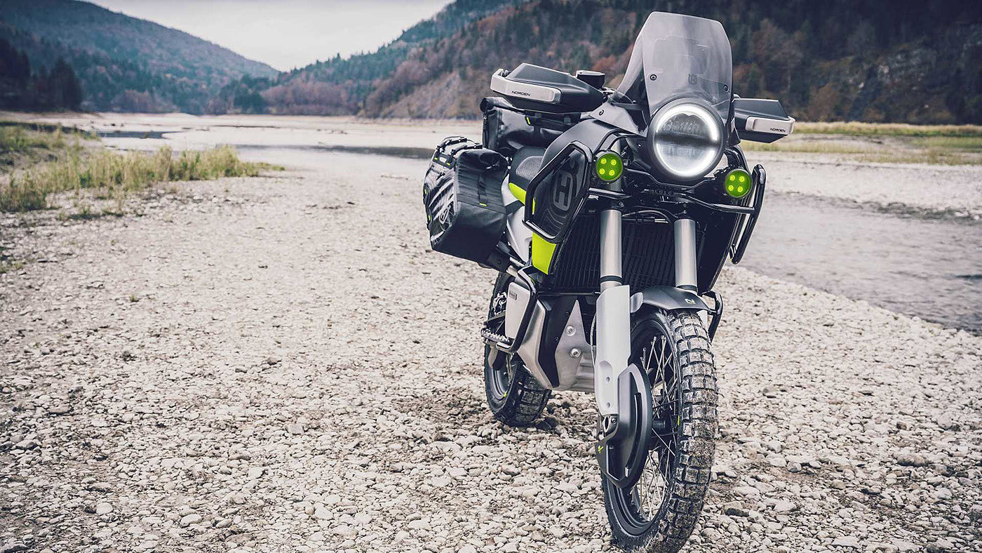 Husqvarna Norden 901，cross-country，motorcycle，