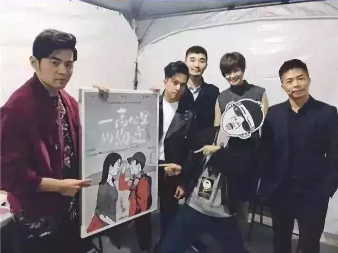 Duncan，Powder absorption，cartoonist，Mask，