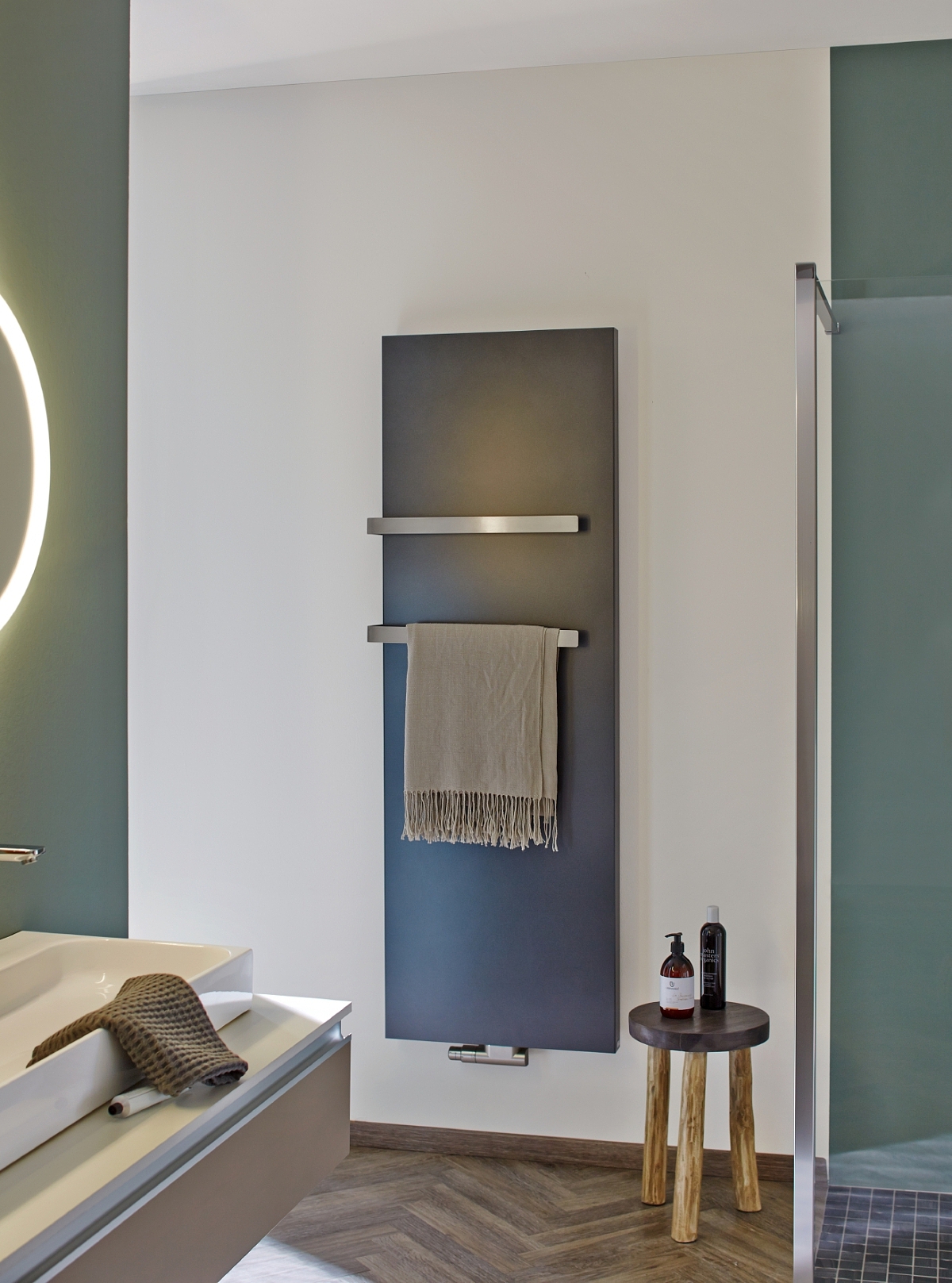 reddot，2019 red dot product design award，Infrared radiator，Elveo Radiator，