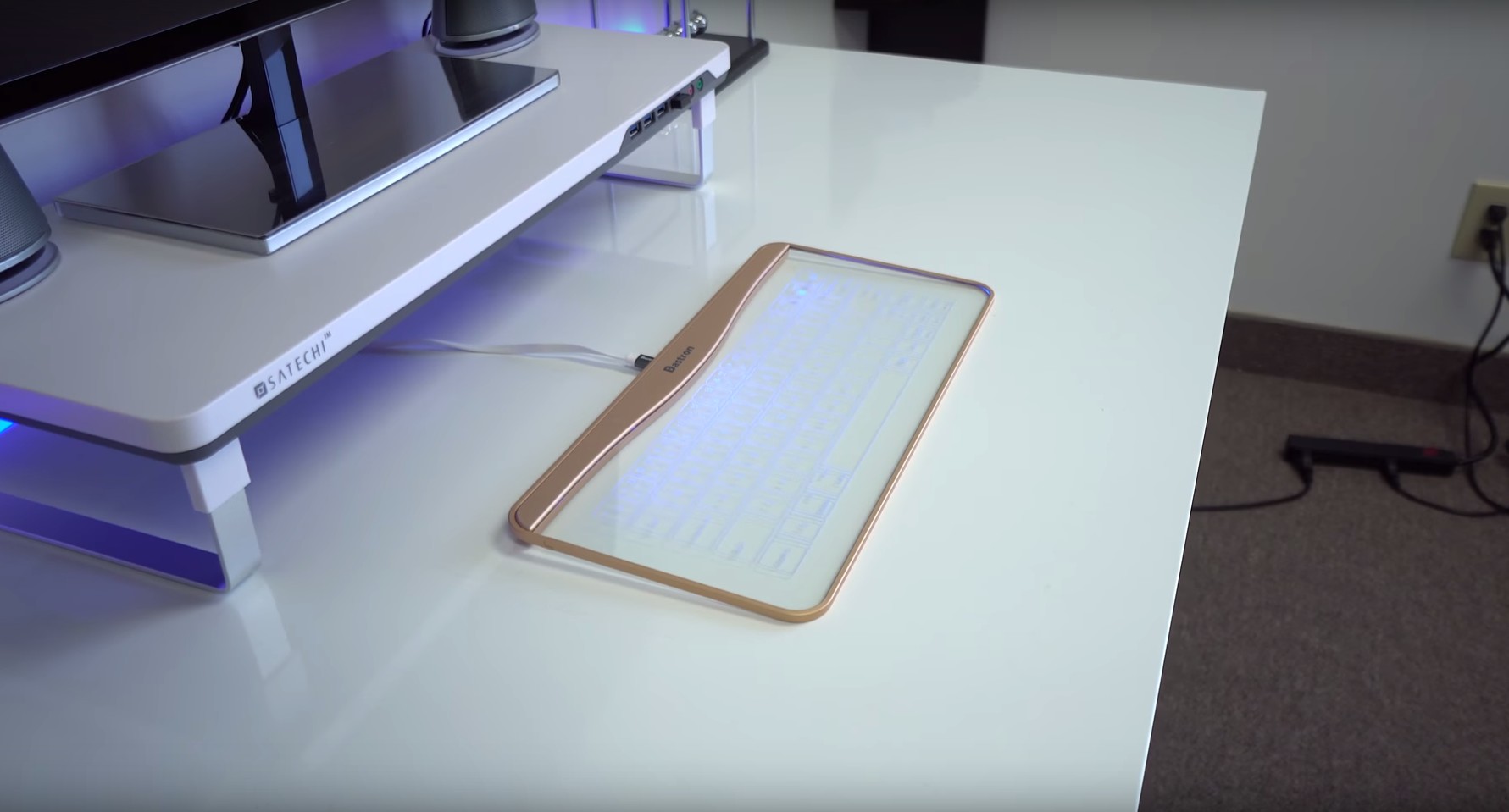 keyboard，Creative keyboard，Gift keyboard，High end keyboard，Technology products，innovative product，Creative gifts，Creative Technology，