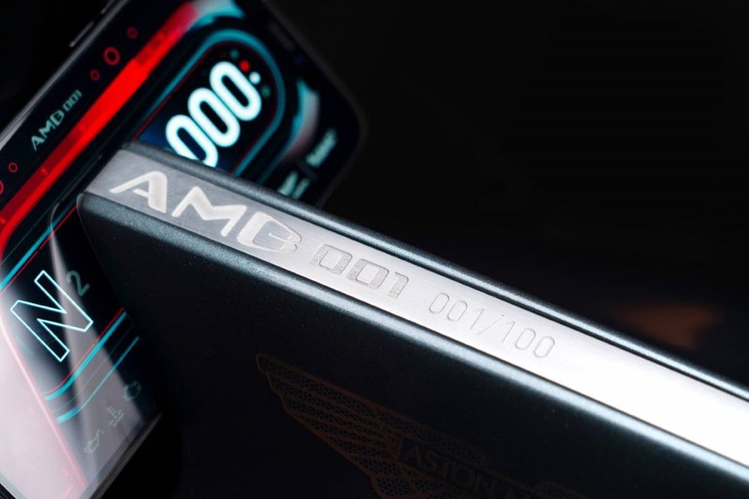 Metal，AMB 001，motorcycle，Aston Martin，