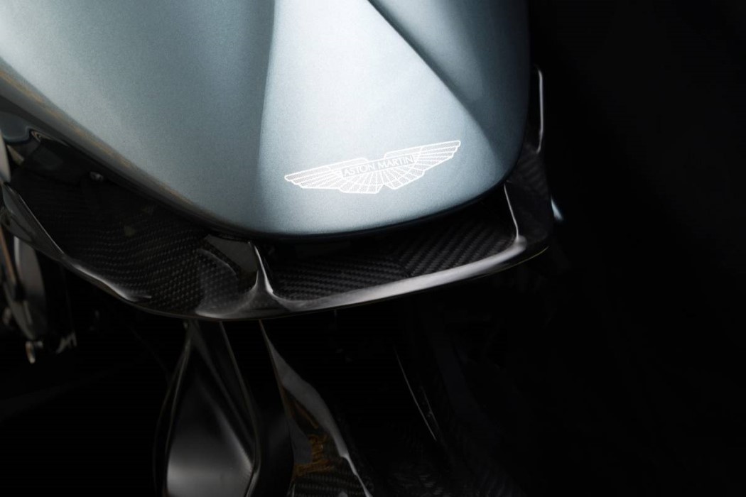 Metal，AMB 001，motorcycle，Aston Martin，