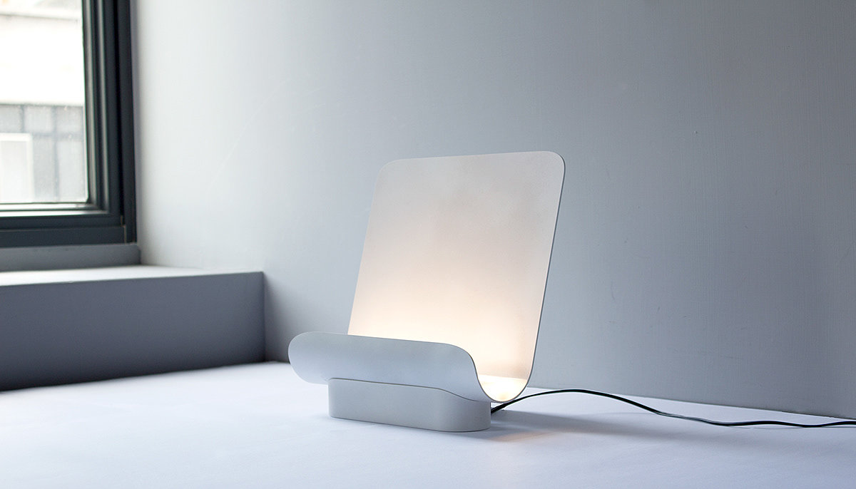 Sans serif J，furniture design ，lamps and lanterns，Desk lamp，Sans serif J，