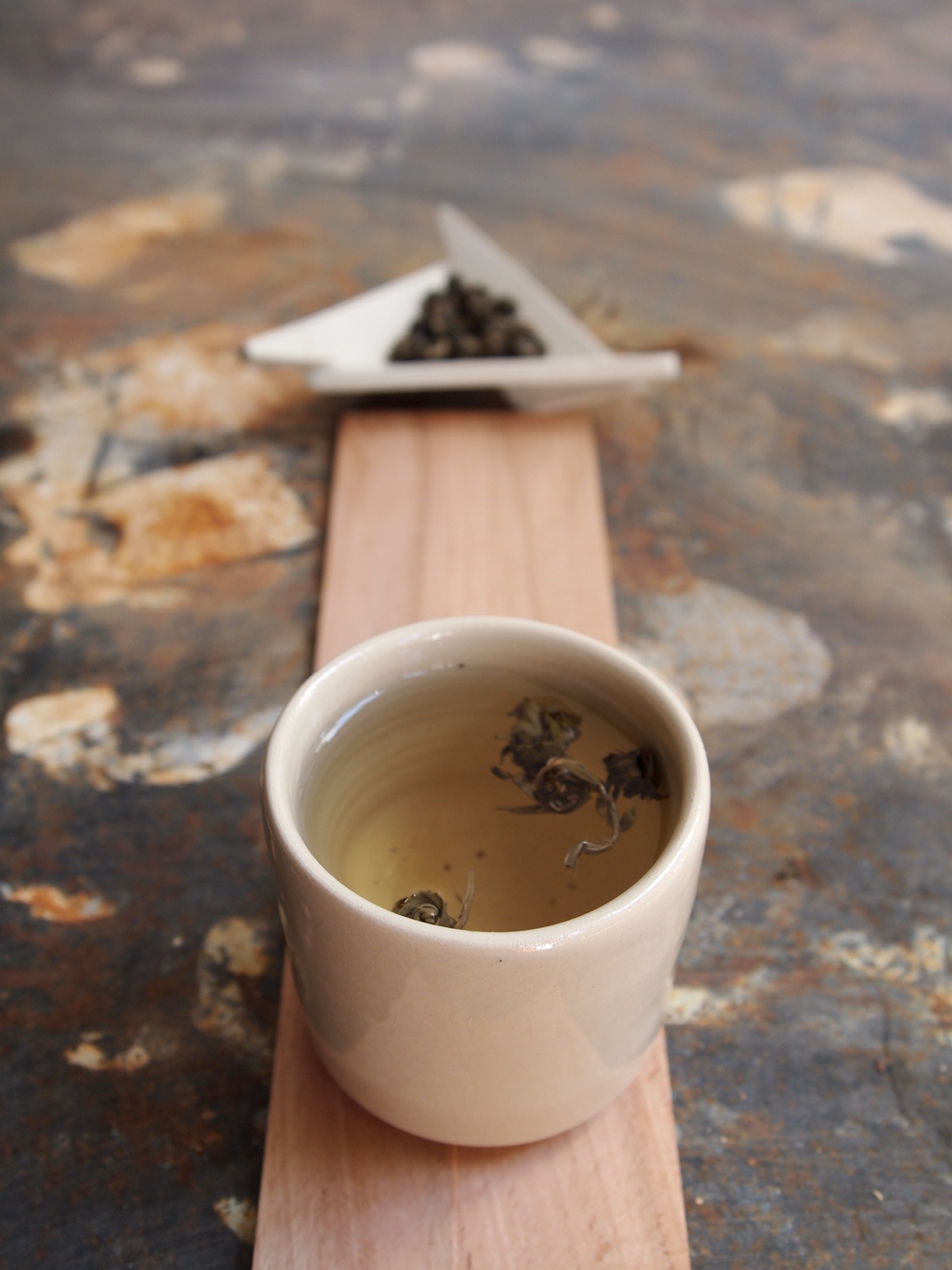 tea set，ceramics，articles for daily use，originality，Simplicity，