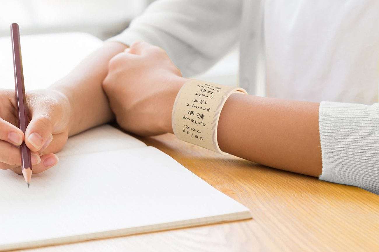 Bracelet，Wearable，memorandum，