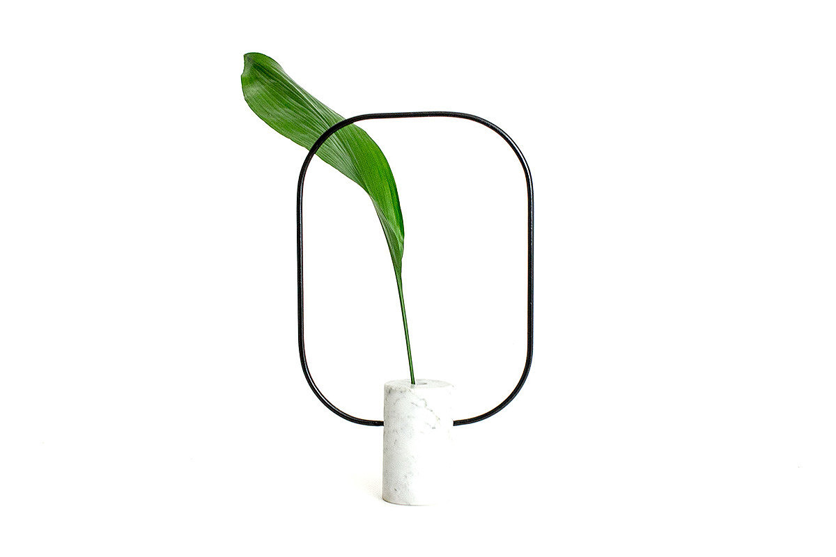 industrial design，vase，Simplicity，generous，beautiful，