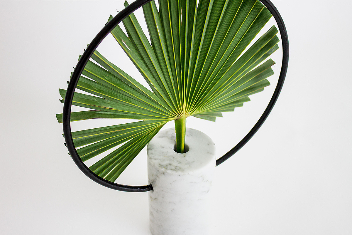 industrial design，vase，Simplicity，generous，beautiful，
