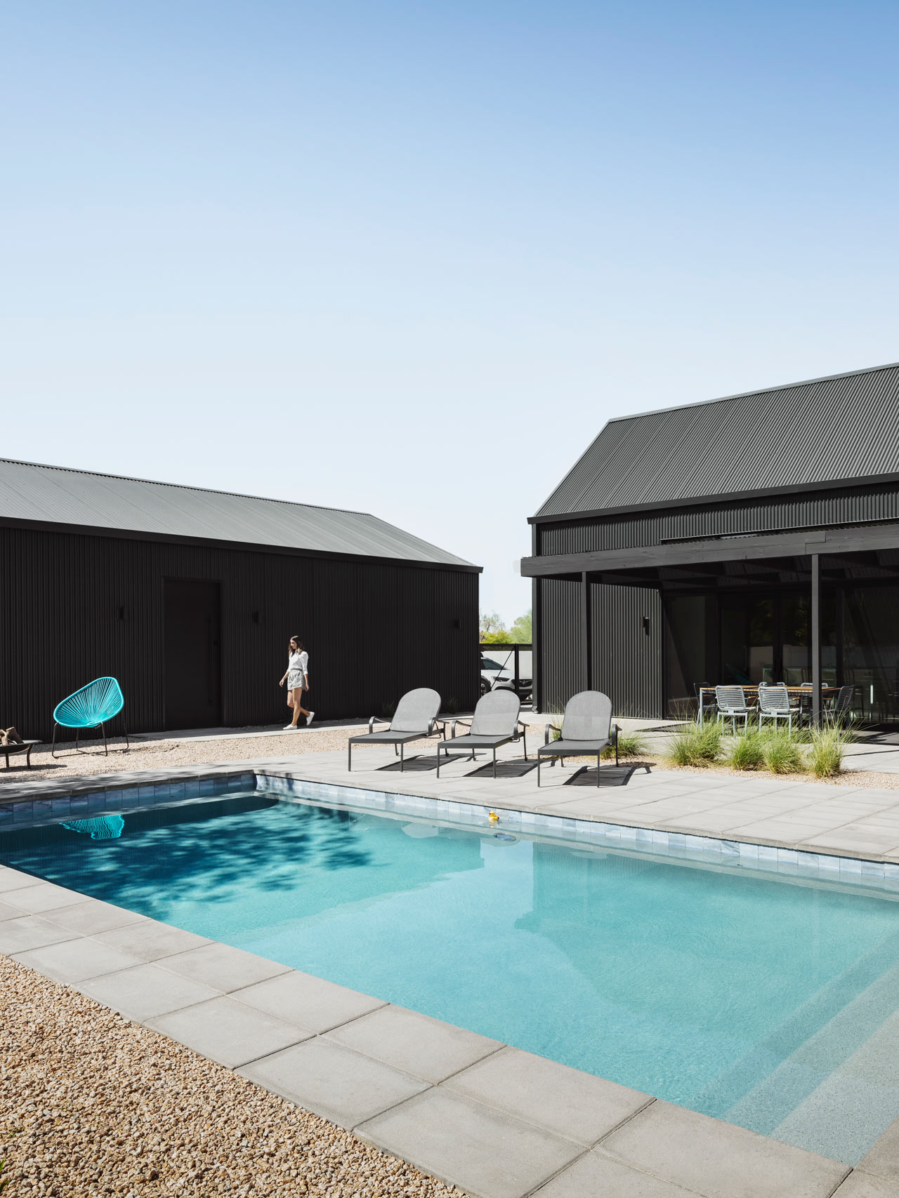 residence，cactus，wooden ，fashion，