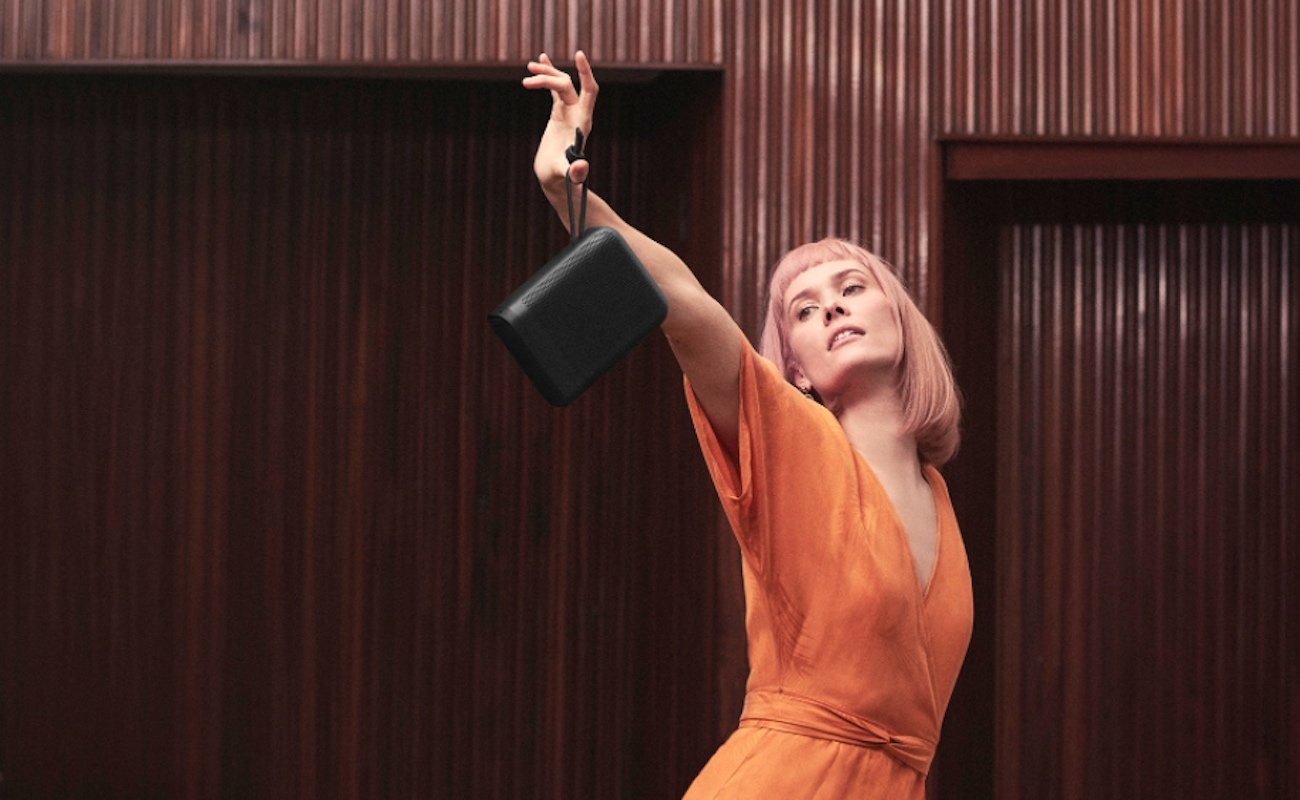 black，sound design ，Bang & Olufsen，