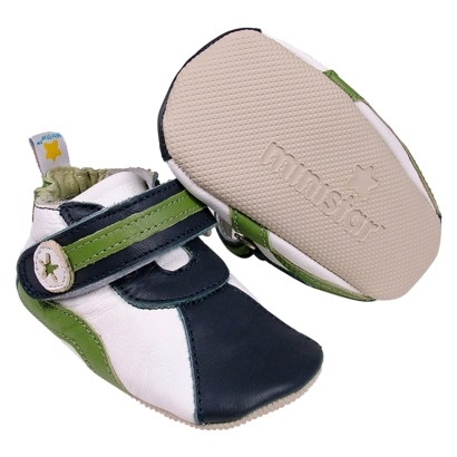 Shoe design，conceptual design，Sense of science and technology，