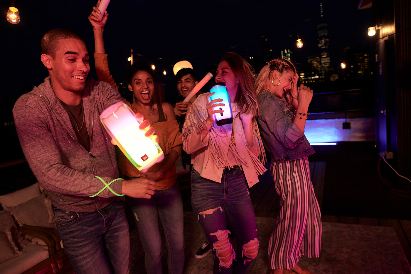 Colorful light Bluetooth speaker，Electronics，Portable Bluetooth speaker，JBL PULSE4，