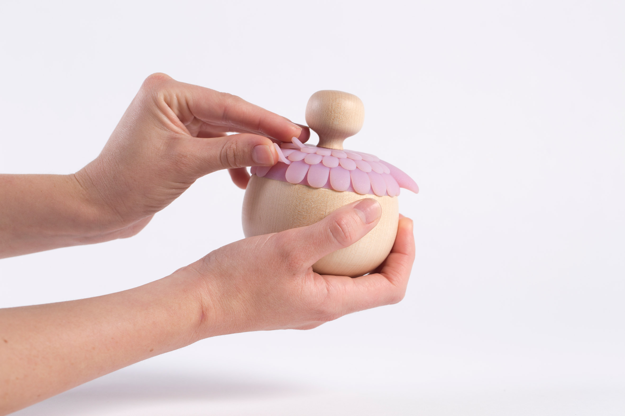 Wooden toys，Care for children，Treatment doll，therapy dolls，