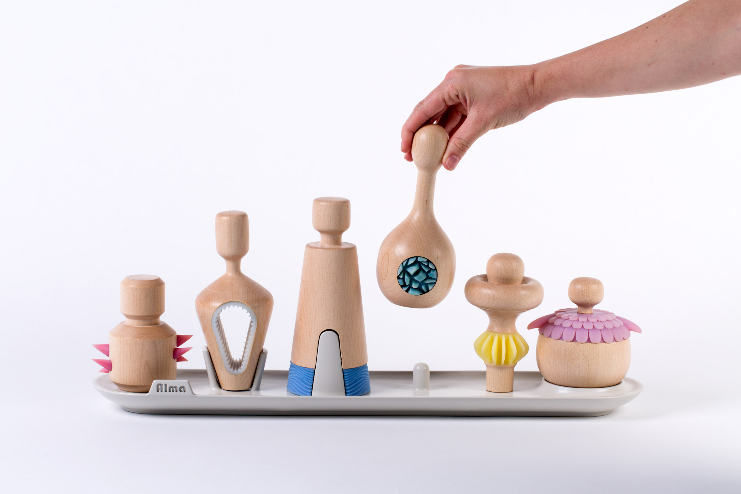 Wooden toys，Care for children，Treatment doll，therapy dolls，