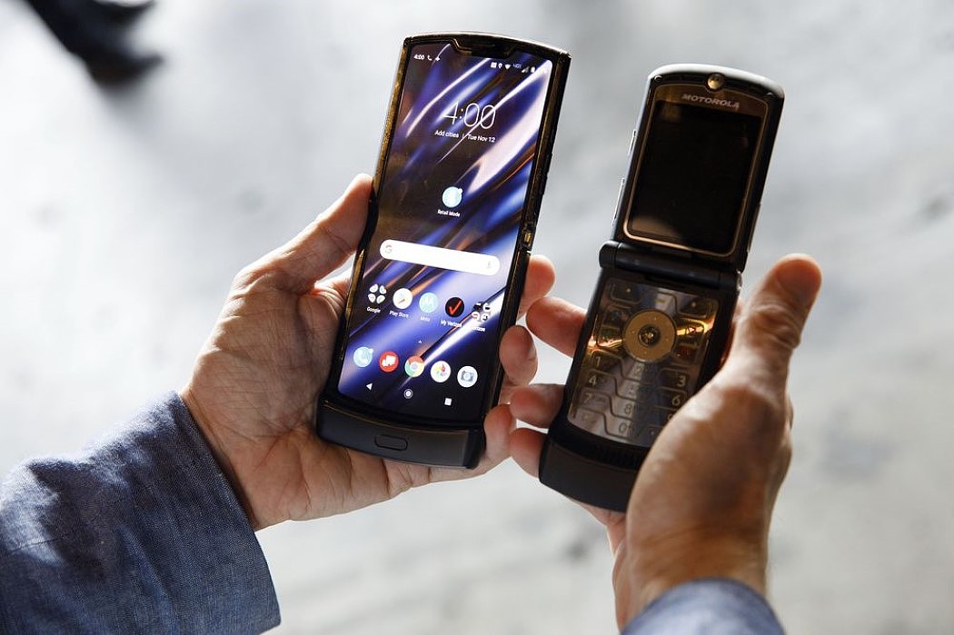 Flexible screen，Motorola，Intelligent mobile phone，