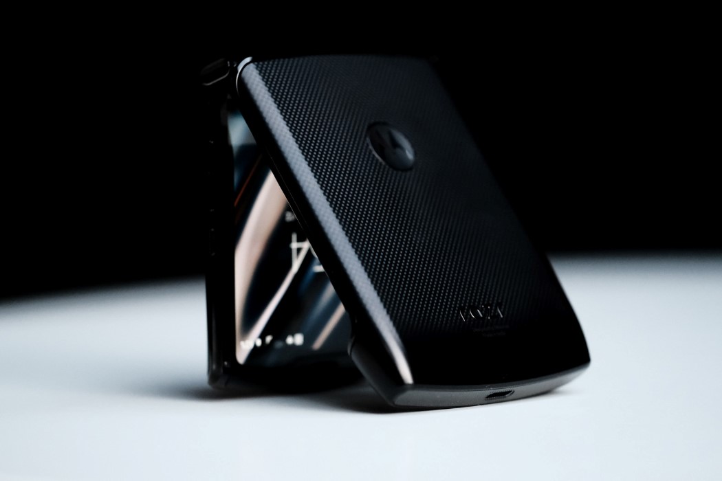 Flexible screen，Motorola，Intelligent mobile phone，