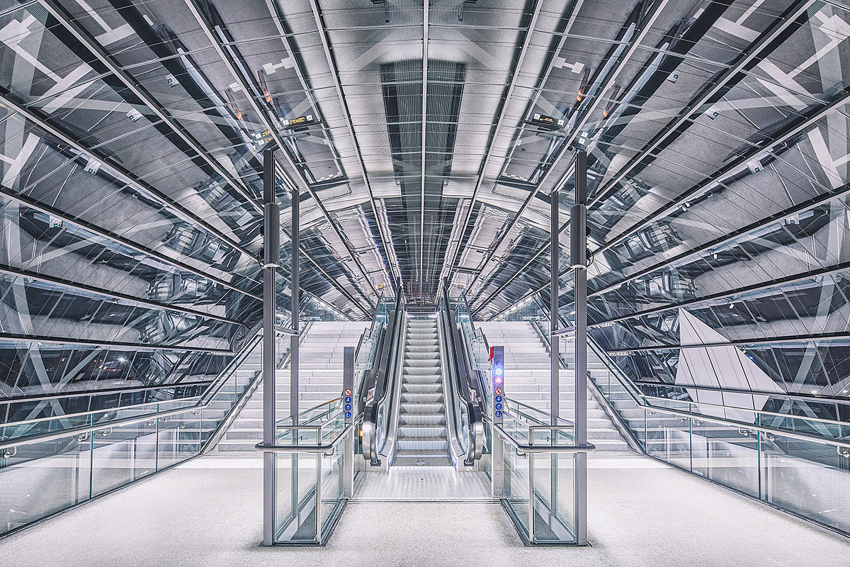 Architectural design，Subway station design，Glass，