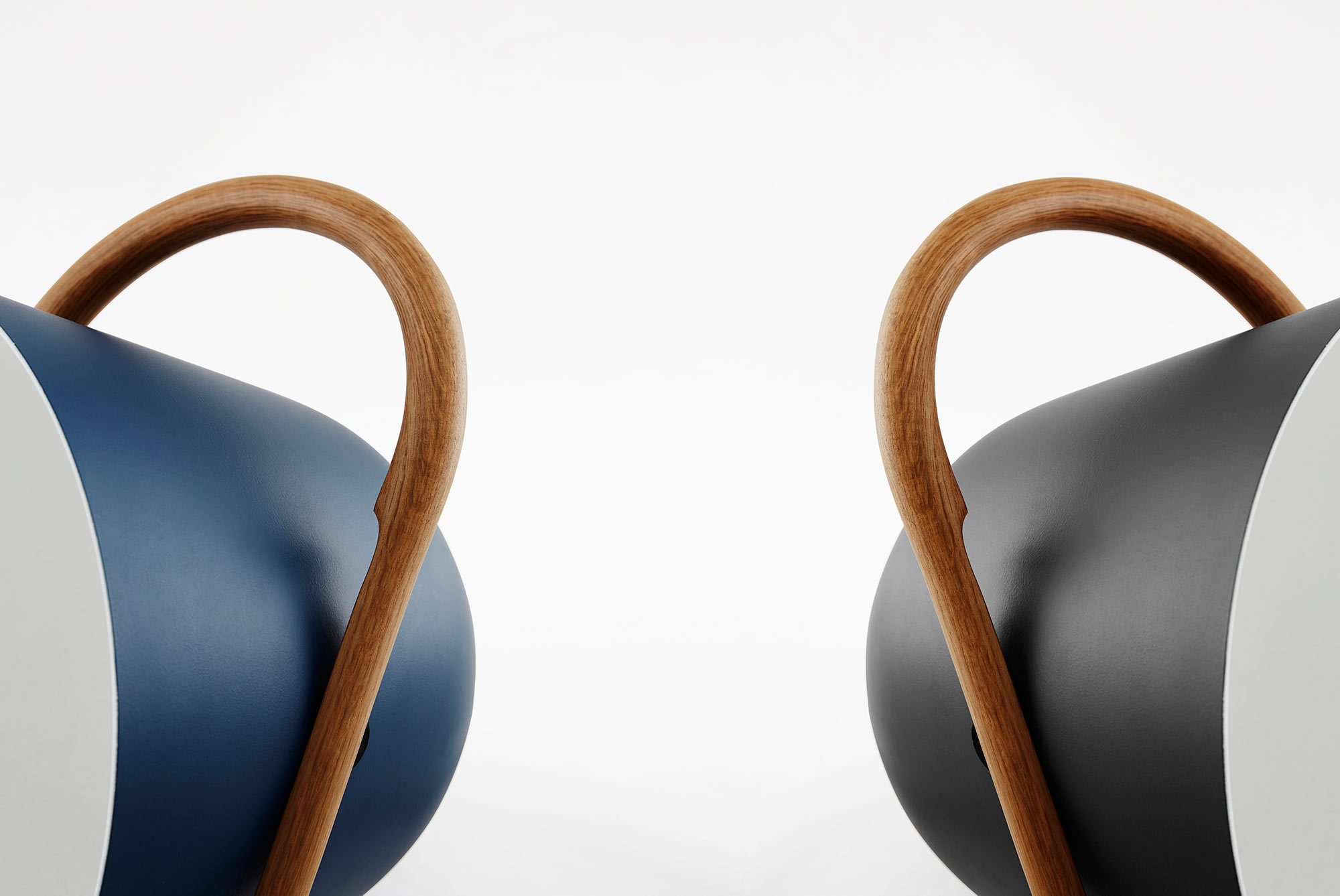 balance，Desk lamp，office，furniture，