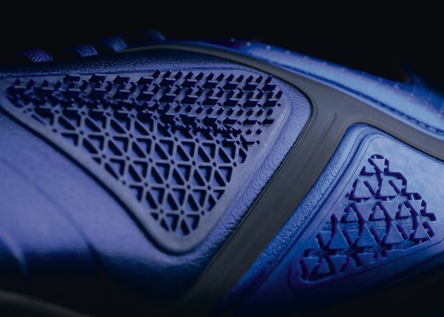 Shoe design，conceptual design，Sense of science and technology，