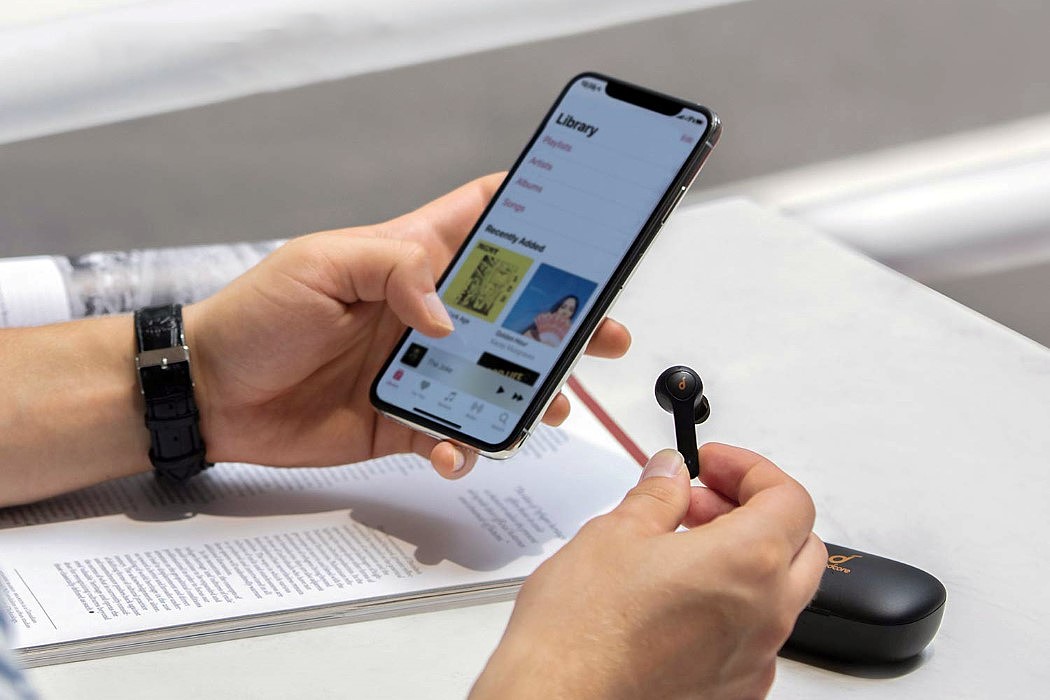airpods，waterproof，Bluetooth headset，