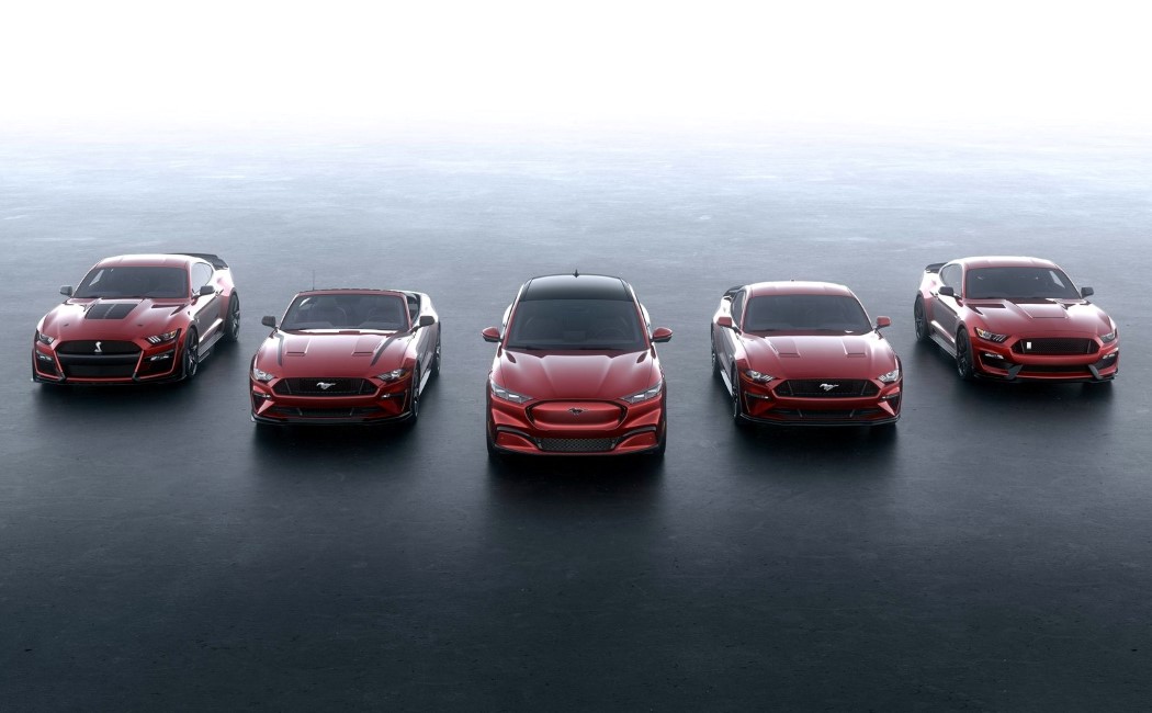 automobile，electric vehicle，Mustang mach-e，Ford，