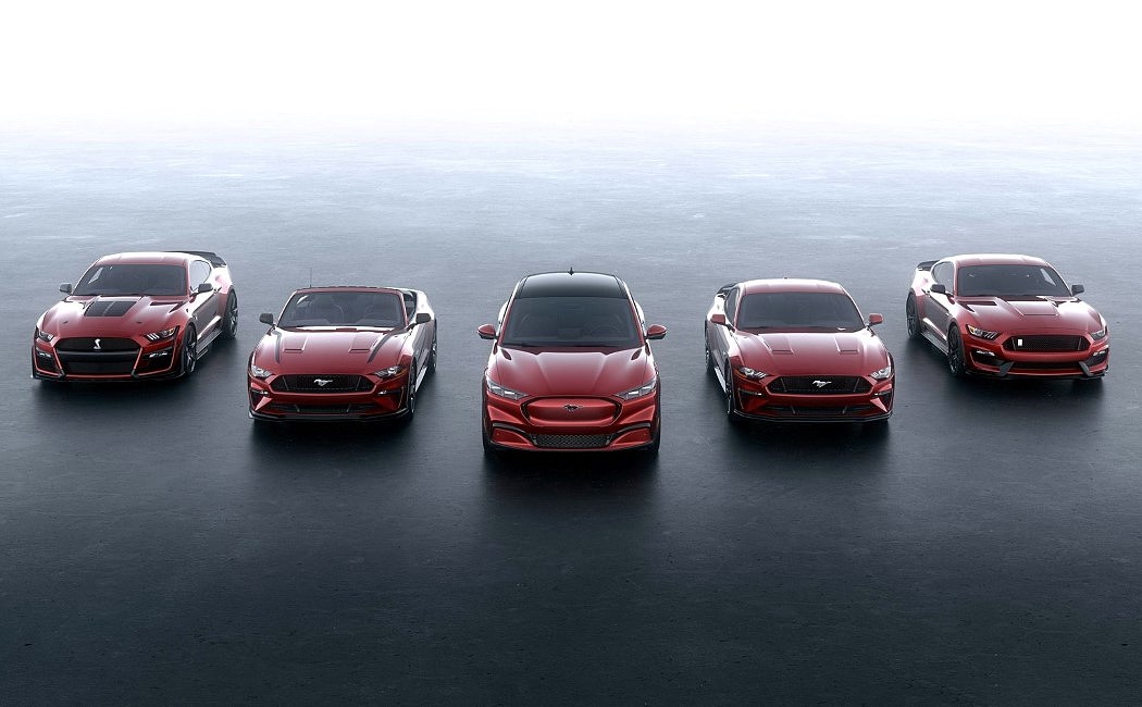 automobile，electric vehicle，Mustang mach-e，Ford，